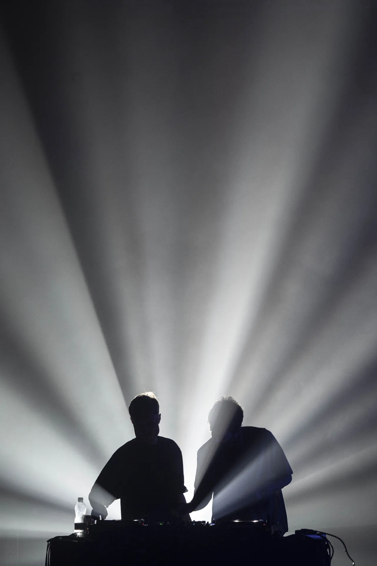 Angara Musician Duo photography featuring immersive visuals, pulsating energy, and audience interaction at a concert.